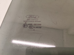 Ford Focus (2011–2018) Rear side door glass 43R001090 - 2