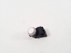 products.Priekšējais parkošanās sensors - 99310J2000
