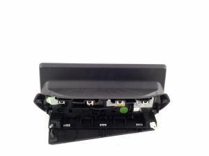 Peugeot 208 (2019–2026) Screen 9824619980 - 3