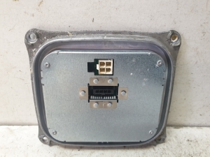 Xenon headlight control unit - 1307329153
