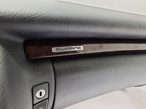 AUDI A8 D2 (1994–2002) Armatuurlaud 4D1857041L - 4