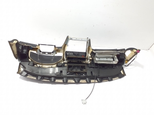 AUDI A8 D2 (1994–2002) Armatuurlaud 4D1857041L - 5