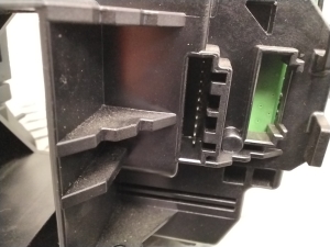 VOLVO V40 (2012–2019) Switch and its parts 31343022 - 6