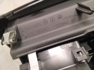 BMW 5 SERIES G30 (2016–2026) Salongi konsooli muu osa 9493421 - 2