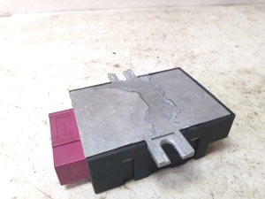BMW 3 SERIES E92 (2006–2010) Fuel pump control module 1614718042601 - 2