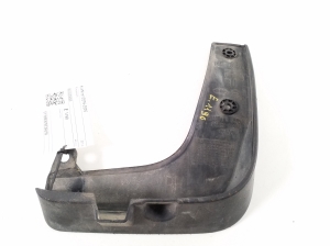 Mud flap - 86832G5000