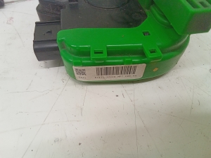 Hyundai i40 (2011–2026) Front door lock 813203Z010 - 4