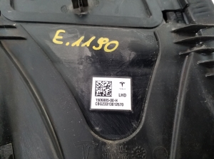 Tesla Model Y Y (2020–2026) Außenverkleidung der Mittelsäule 149424000A - 2