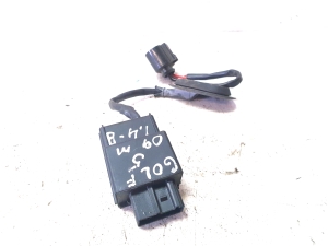 Volkswagen Golf V (2003–2009) Fuel pump control module 1K0906093F - 5