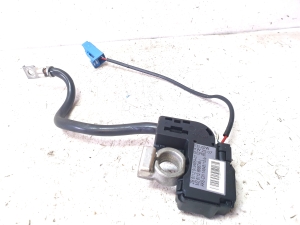 BMW 3 SERIES E92 (2006–2010) Miinusjuhtme klemm 61129134854 - 3