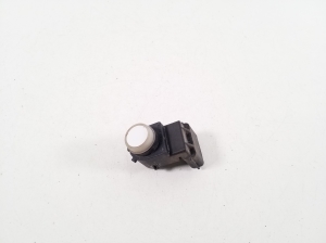 Parkošanās sensors aizmugurē - 99310GI800