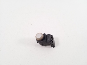 Rear parking sensor - 99310GI700
