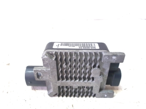 Ford Mondeo IV (2007–2015) Dzesēšanas ventilatora relejs 940002904 - 3