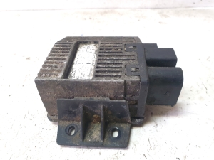 Volkswagen Transporter T5 (2003–2015) Lüfterrelais 3B0919506 - 5