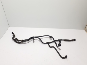 BMW 5 SERIES G31 (2017–2026) Jahutusradiaatori voolik 8596347 - 2