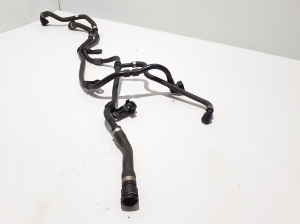 BMW 5 SERIES G31 (2017–2026) Jahutusradiaatori voolik 8596347 - 5