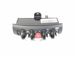 Ignition switch - 6838210
