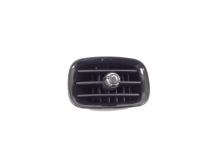 Armatuurlaua ventilatsioonivõred - 9332764