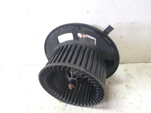 BMW 3 SERIES E92 (2006–2010) Heater blower motor 1139300721 - 2
