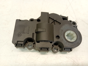 BMW 3 SERIES F30 (2011–2018) Salongi soojenduse klapi mootor 412650920 - 3