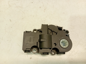 BMW 3 SERIES F30 (2011–2018) Salongi soojenduse klapi mootor 412650920 - 4