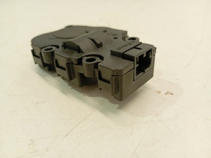 BMW 3 SERIES F30 (2011–2018) Salongi soojenduse klapi mootor 412650920 - 3