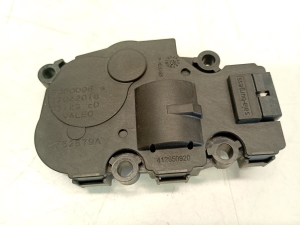   Heater flap actuator  - 412650920 