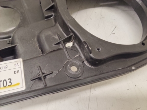 Hyundai Santa Fe (2012–2018) Aizmugurējo durvju logu pacēlājs 834702W060 - 4