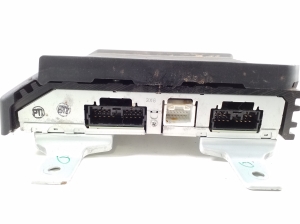 Mitsubishi Outlander (2012–2021) Audioverstärker 8701A409 - 3