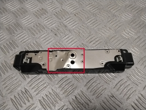 Tesla Model Y Y (2020–2026) Antenna amplifier 158560100E - 5