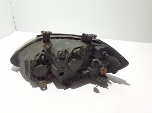 SsangYong Rodius I (2004–2013) Scheinwerfer vorne 8310221305 - 5
