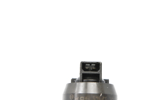 Volkswagen Passat B6 (2005–2010) Kütusepihusti 038130073AG - 4