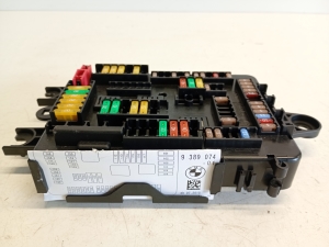 BMW 3 SERIES F30 (2011–2018) Kaitsmekarp pakiruumis 9389070 - 3