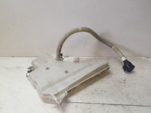 BMW 3 SERIES E92 (2006–2010) Front washer fluid reservoir 51677157146 - 5