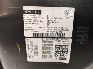 Mercedes Benz EQC N293 (2019–2026) Priekšējo durvju apšuvums A2937208904 - 6