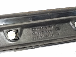 Mini Countryman F60 (2016–2026) Windshield pillar outer molding 7390103 - 3