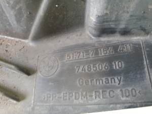BMW 3 SERIES E92 (2006–2010) Priekšējā apakšspārna aizmugurējā daļa 51717154411 - 4