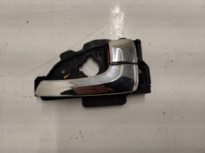 Rear side door interior handle - 826232S000
