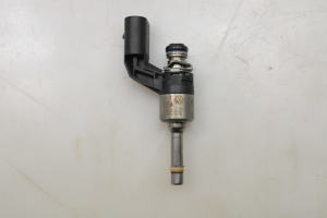 Injektor Einspritzdüse - 03C906036M