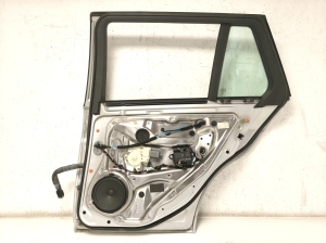 Mercedes Benz C-Class 204 (2007–2014) Tür hinten - 5