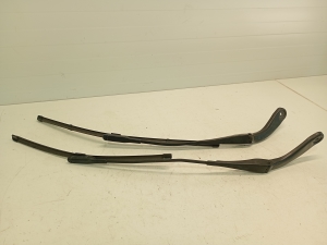   Windshield wiper arm  - W000027229D 
