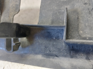Volkswagen Golf V (2003–2009) Luftleitblech für den Kühler 1K0121283F - 3