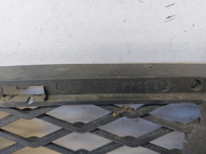 BMW 3 SERIES E92 (2006–2010) Front bumper lower grille 51117154720 - 2
