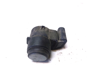 Parkošanās sensors aizmugurē - 6988965
