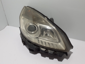RENAULT Scenic (2003–2010) Esituli 260105359R - 2