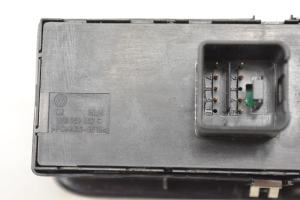 Volkswagen Amarok I (2010–2022) Front door glass switch 2H0867469AC - 2