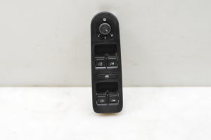 Priekšējo durvju stikla slēdzis - 2H0867469AC