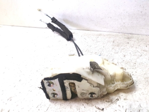Honda CR-V (2006–2012) Front door lock - 3