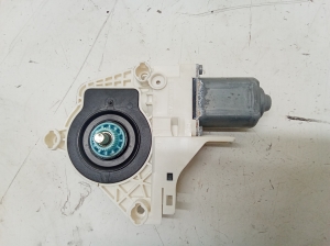Rear side door window regulator motor - 8K0959811A