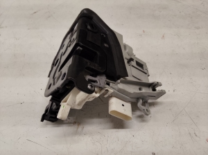 AUDI A4 B8 (2007–2016) Rear side door lock 8K0839015C - 2